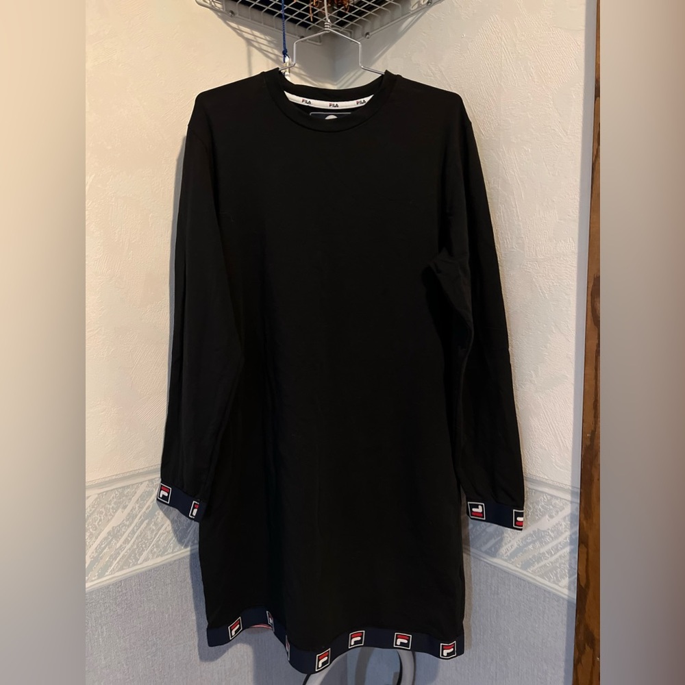 Fils black long sleeve athletic shirt